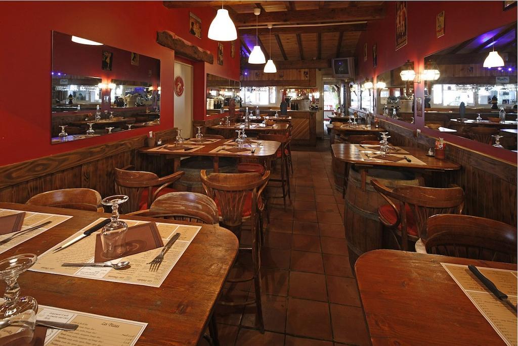 Hotel Restaurant Chez Pito Busque Екстер'єр фото