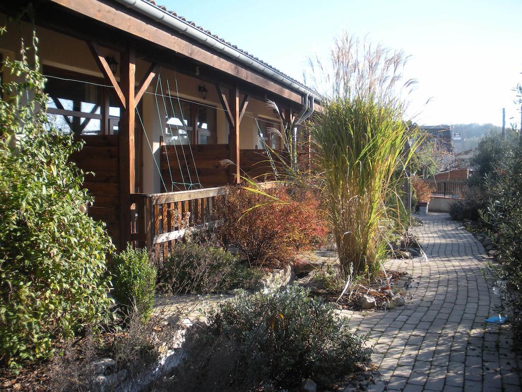 Hotel Restaurant Chez Pito Busque Екстер'єр фото