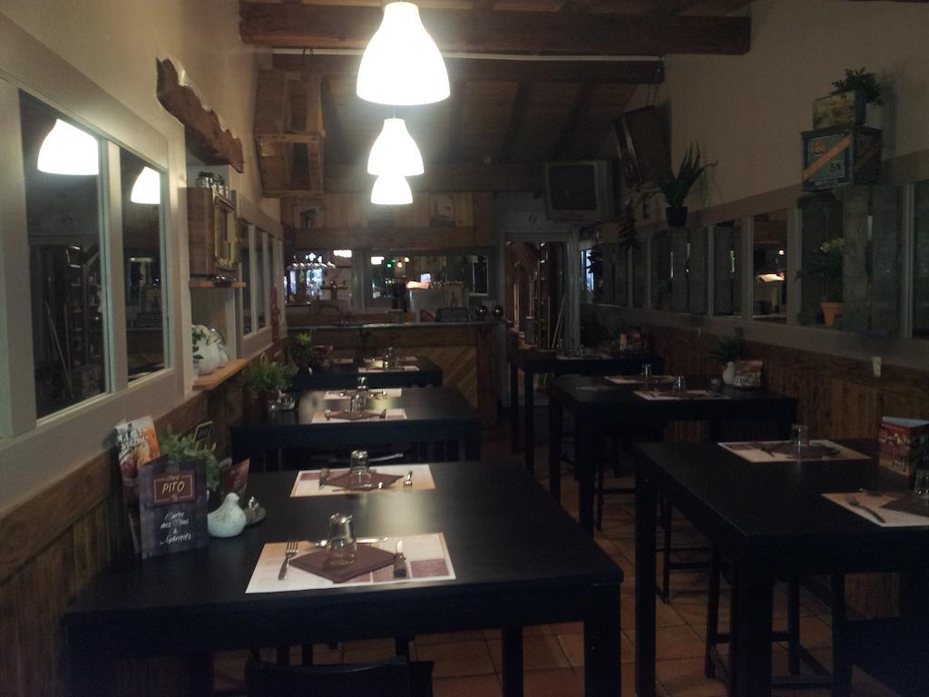 Hotel Restaurant Chez Pito Busque Екстер'єр фото